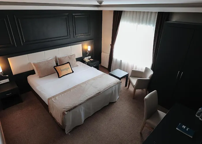 Bonjur Thermal & Wellness Club ホテル アンカラ