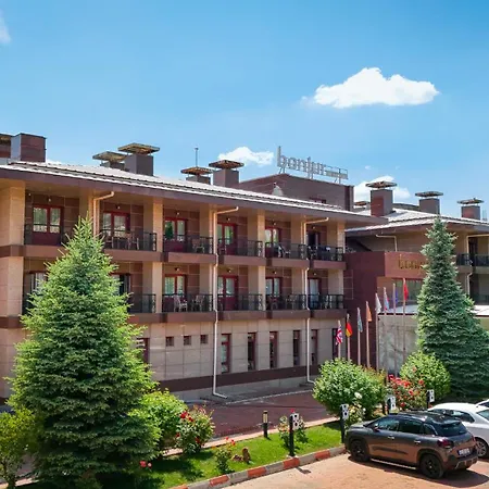 Bonjur Thermal & Wellness Club Otel 4*
