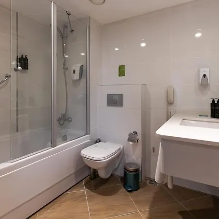 Hotell Bonjur Thermal & Wellness Club